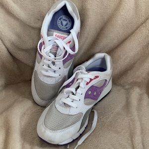 Saucony